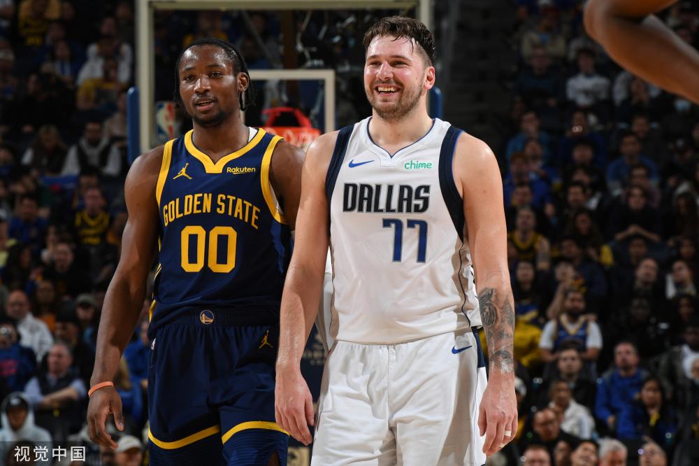 己年轻选手 己年轻选手